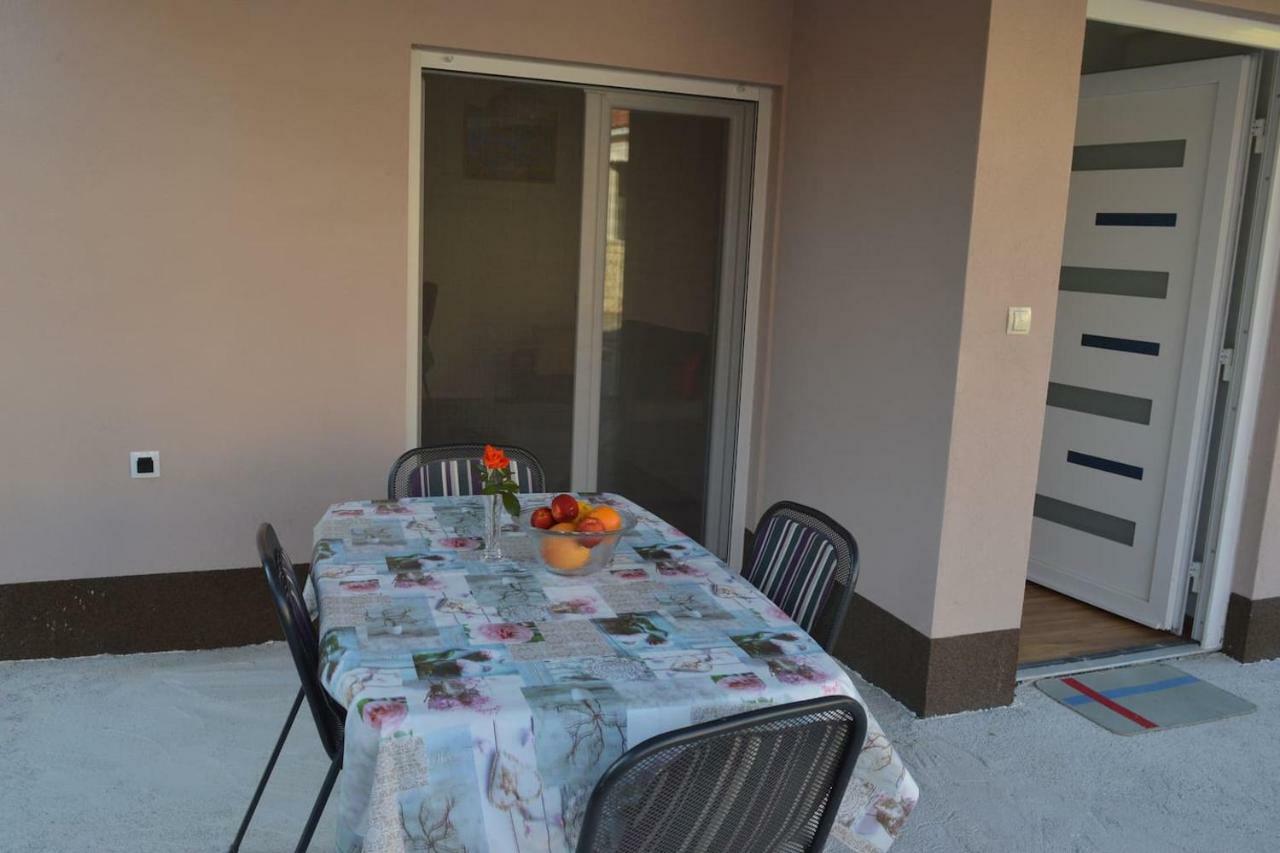 Ferienwohnung Fourm Bibinje Exterior foto