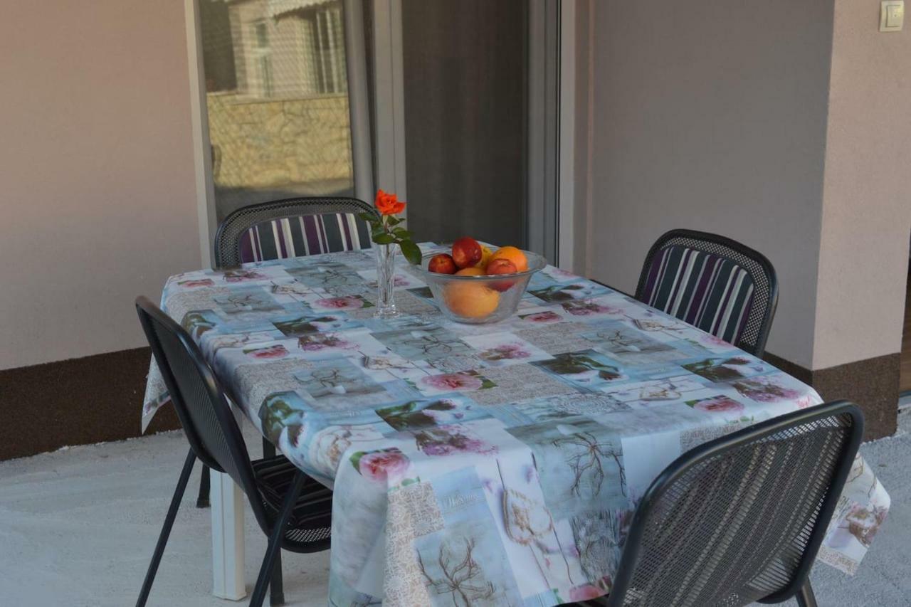 Ferienwohnung Fourm Bibinje Exterior foto